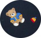 Detail médi s čepičkou