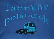 Tatínkův polštář s kamionem detail výšivky