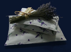 Relaxační polštář pohankový  - levandulový květ (30x40cm)